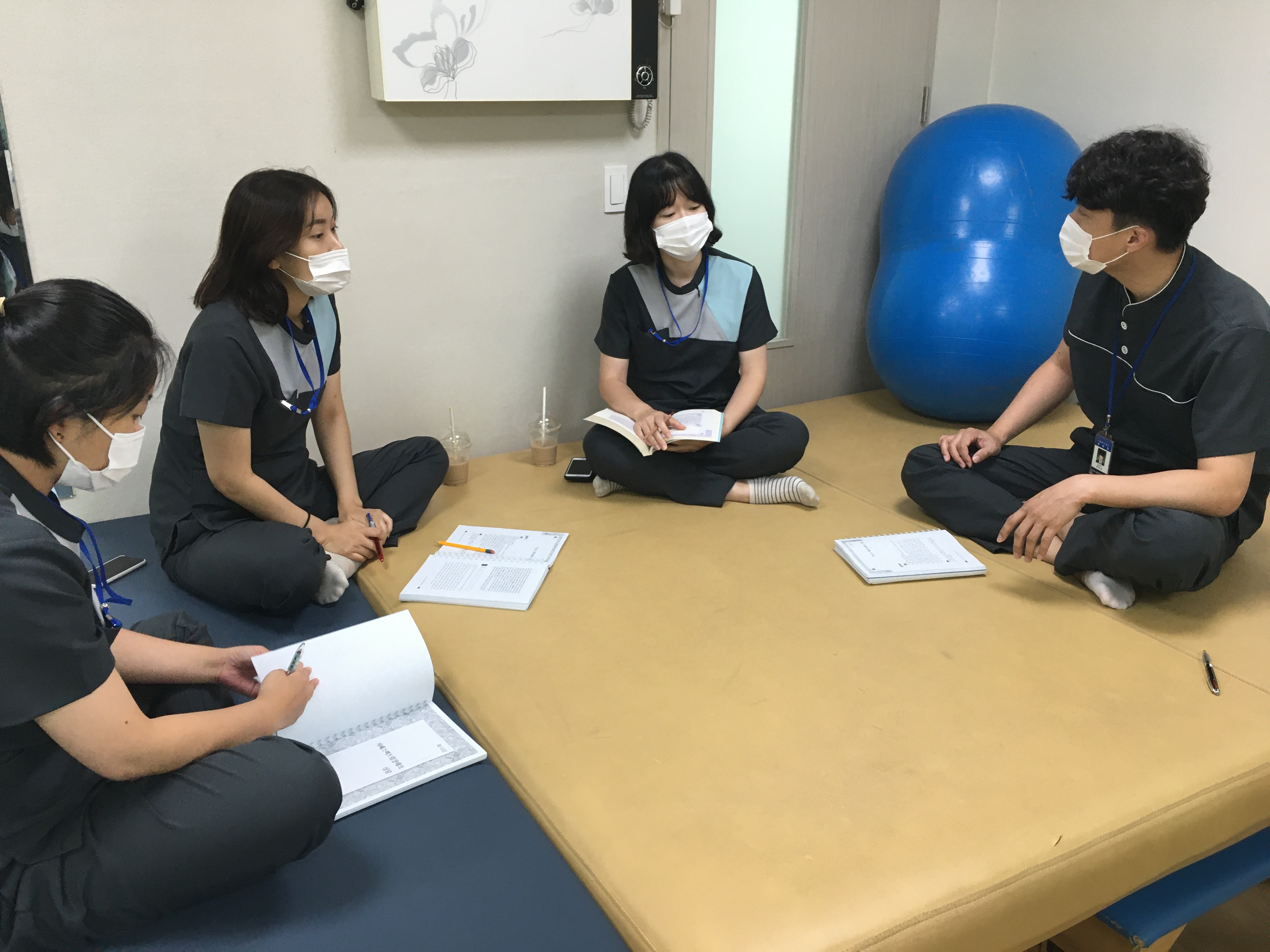 기능향상지원팀 치료사스터디 진행 기능향상지원팀 치료사스터디 진행